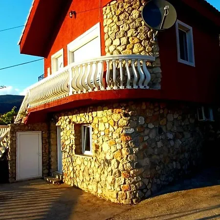 Woodstone * Ποντγορίτσα